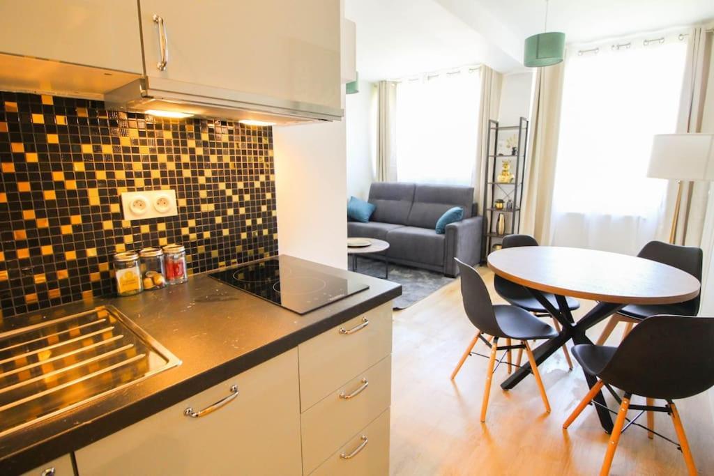 G2 Joli 2 Pieces Calme Rdc Cote Jardin Centre Apartment Angouleme